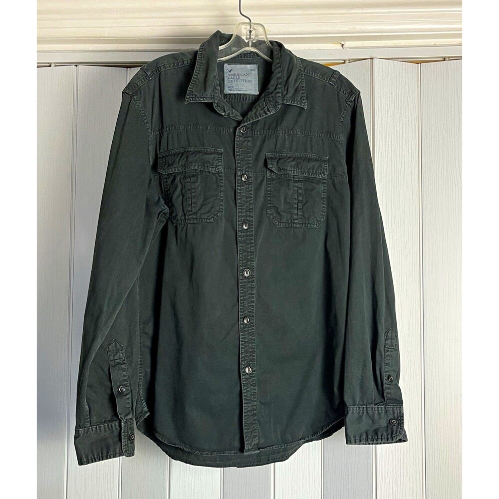 AMERICAN EAGLE OUTFITTERS Men M Gray Solid Woven Cotton Button-Up Pockets